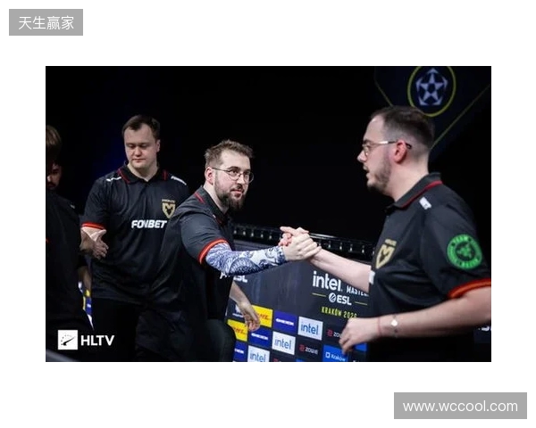 直播吧：上赛季中超“金哨”李海新基本确定执法超级杯海港vs国安