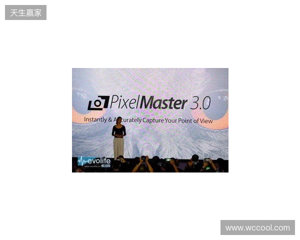 曼联青训教练：莱西踢球心智愈发成熟，跟一线队训练提升了他